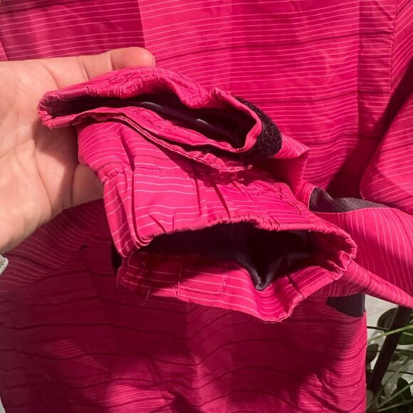 New Balance Jacket - Picture 7 of 7